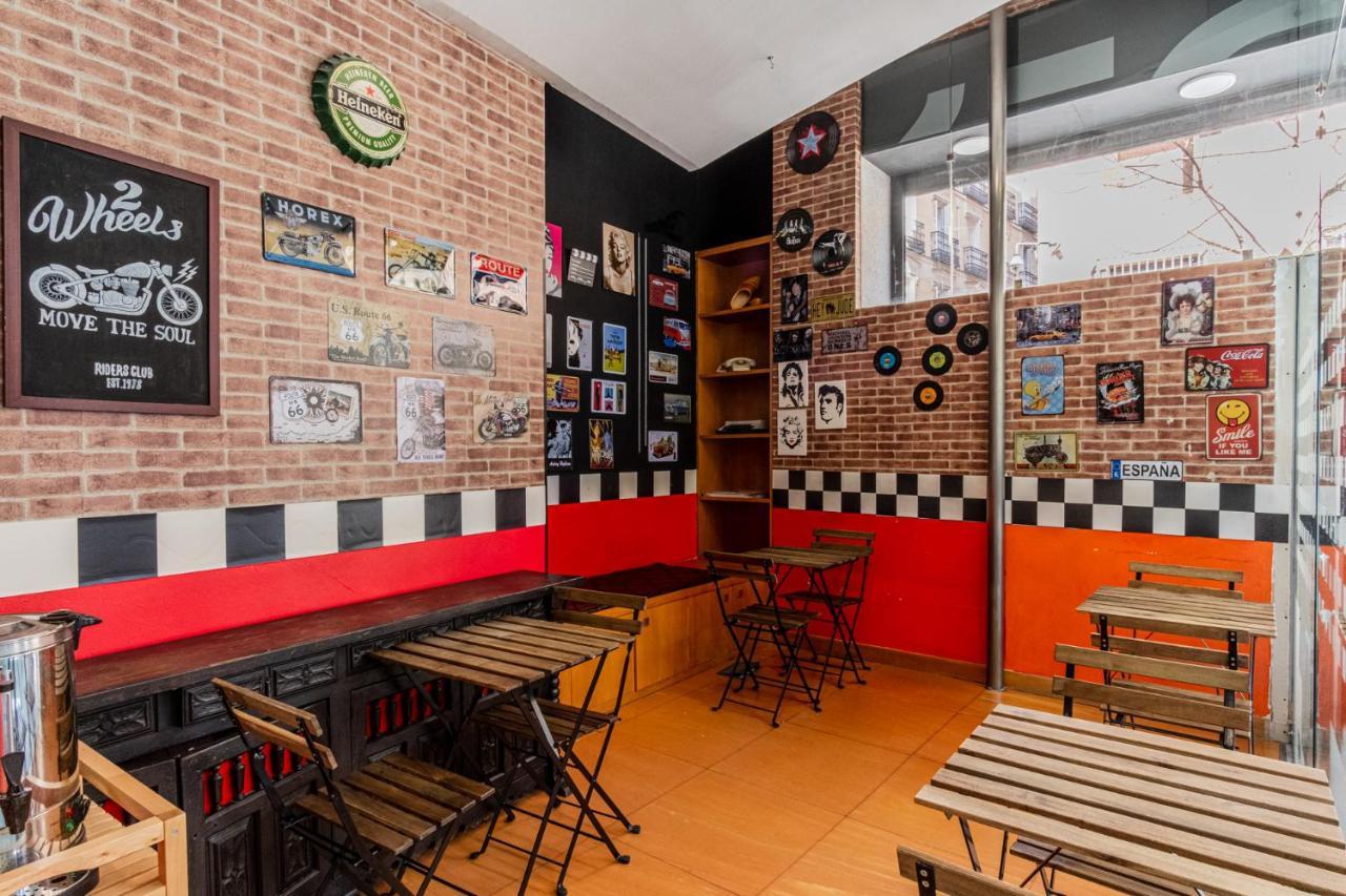 Hostel Center Мадрид Экстерьер фото