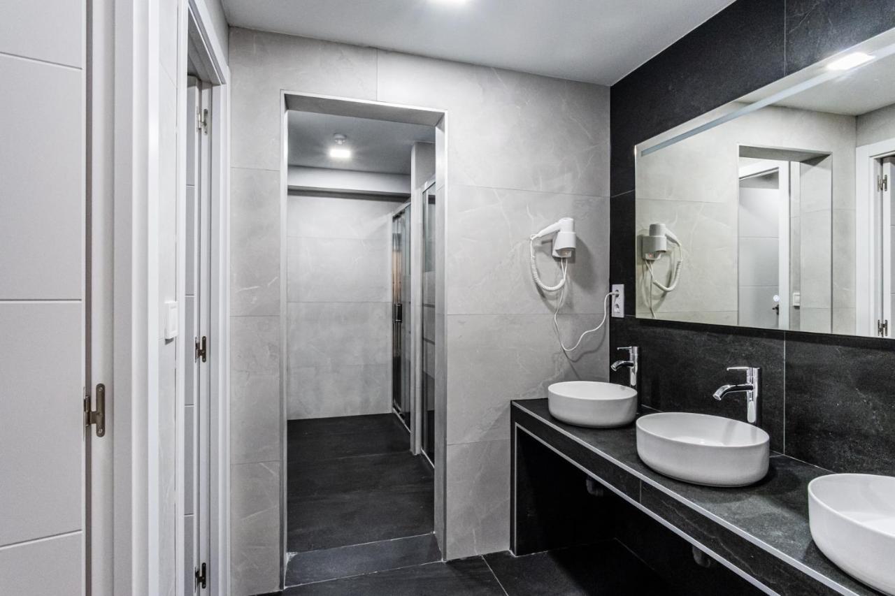 Hostel Center Мадрид Экстерьер фото